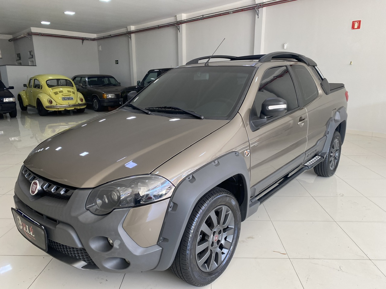 Fiat Strada 1.8 3p Flex Adventure Cabine Dupla